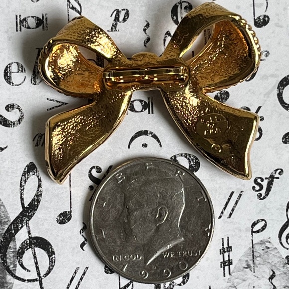 Vintage KENNETH J LANE for AVON Bow Necklace Enhancer - Picture 4 of 5